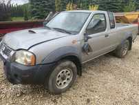 Nissan navara d22 4x4 2.5  cześci silnik skrzynia rama reduktor most