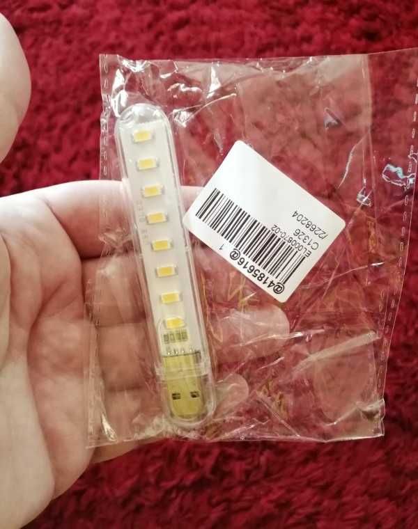 Мини светодиодный портативный фонарик , USB лампа, брелок.