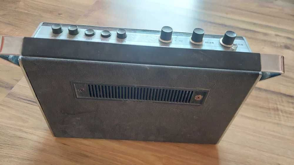 Radio Telefunken PRL przenośne na baterie głośnik