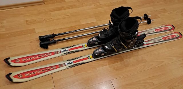 Sprzedam. Narty Rossignol 160cm i buty Rossignol  25,5 damskie, kijki