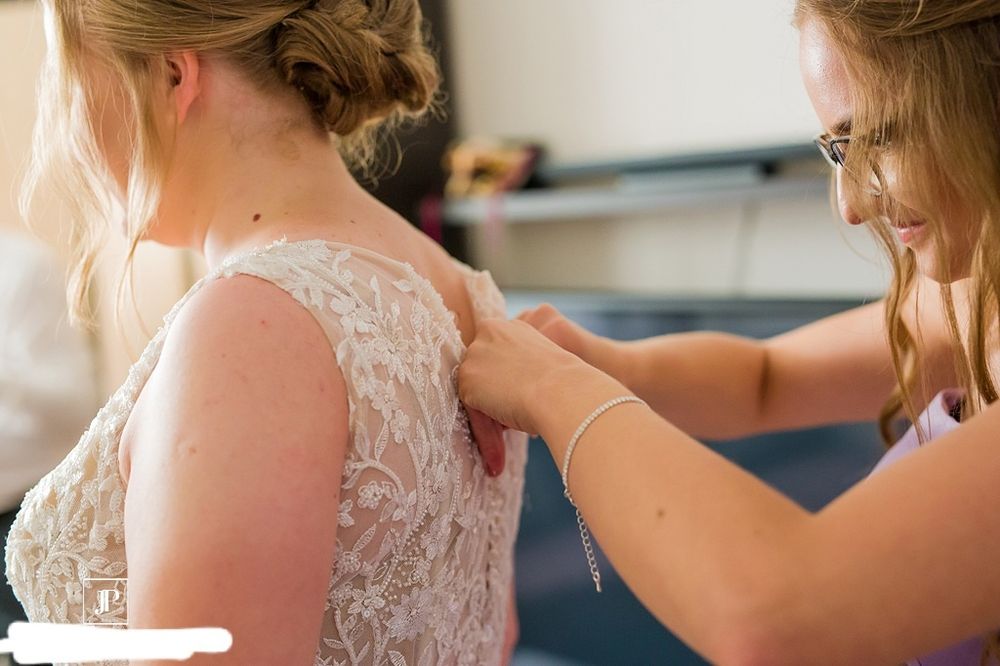 Suknia ślubna koronka tiul