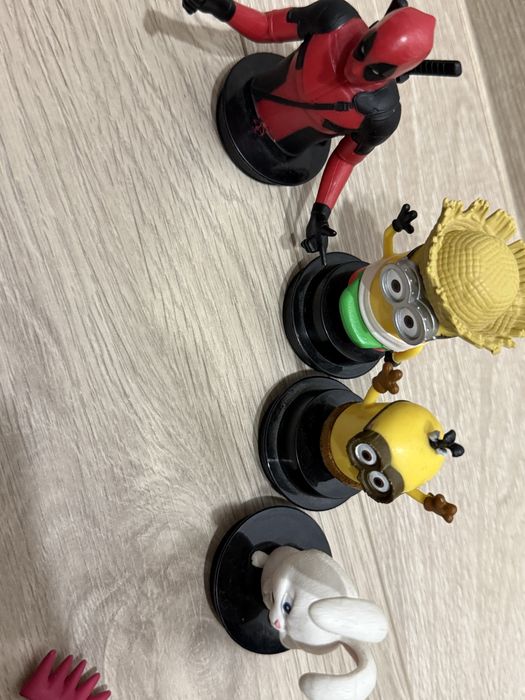 Набір фігурок в чудовому стані