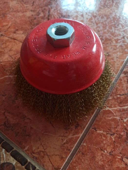 Щітка торцева на болгарку (КШМ) з плетеного дроту ø 125 мм х М14 Judos