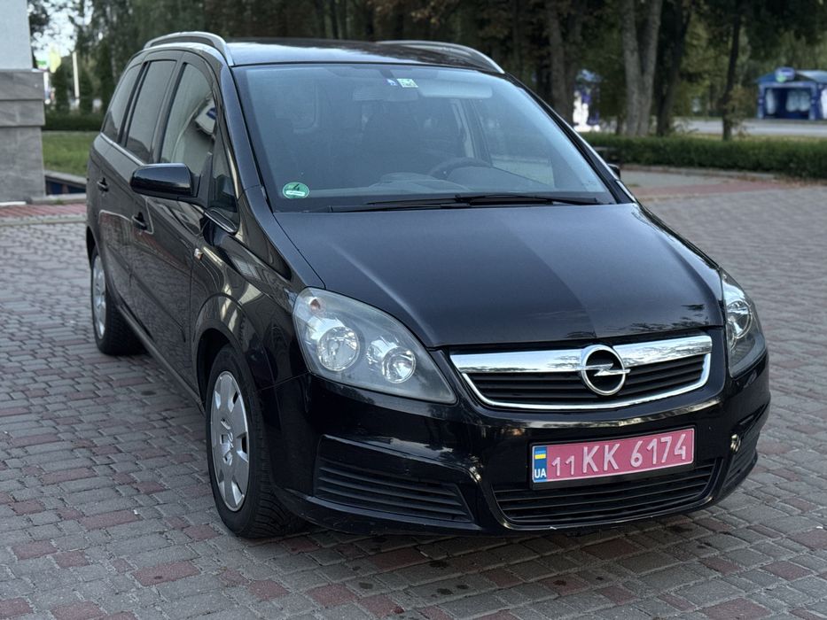 Продам Opel Zafira B свіжо пригнана