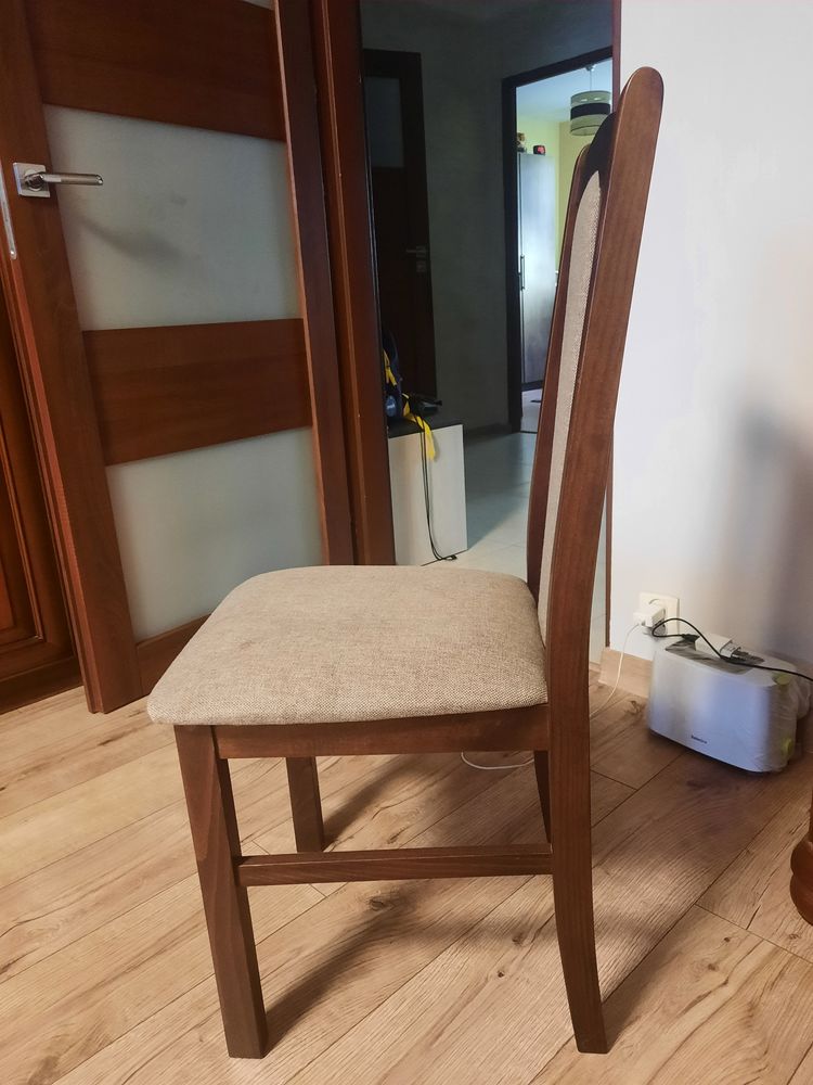 Kompet mebli drewnianych do salonu stół krzesła