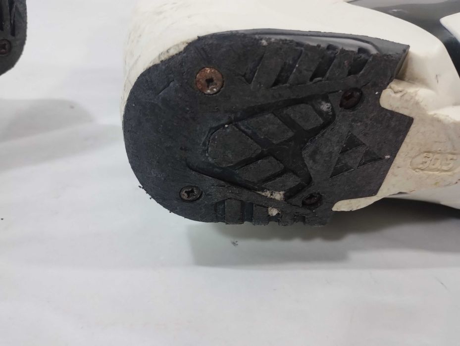 buty narciarskie 30,5 45 / 46  Fischer Progressor 130