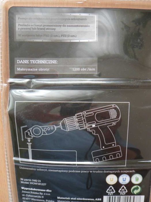 Uchwyt kątowy na bity do wkrętarki nowy.