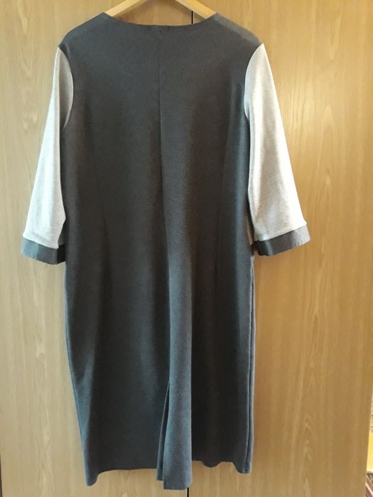 Sukienka dwukolorowa