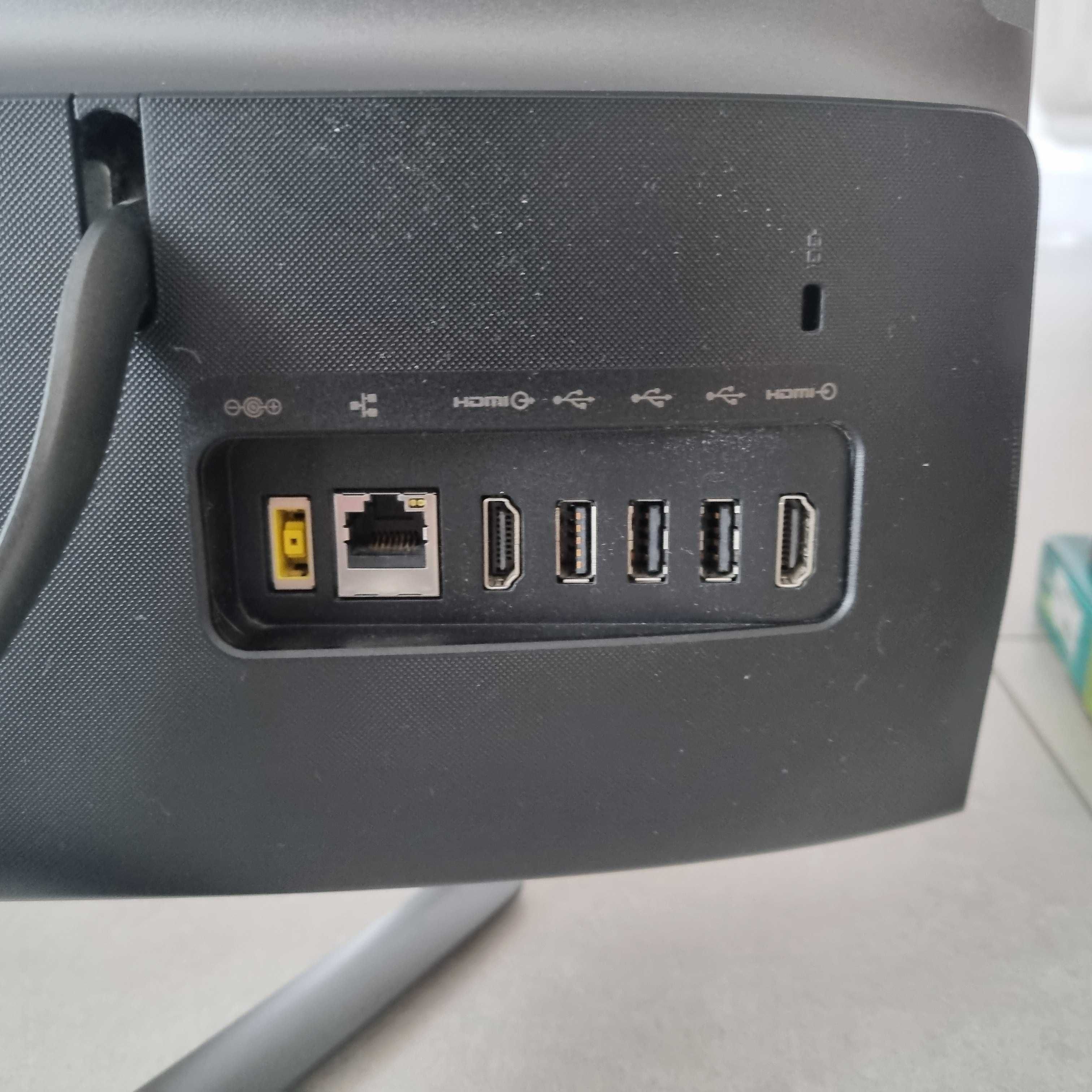 Komputer LENOVO AIO 300-22ISU / zestaw z klawiaturą i myszką LOGITECH