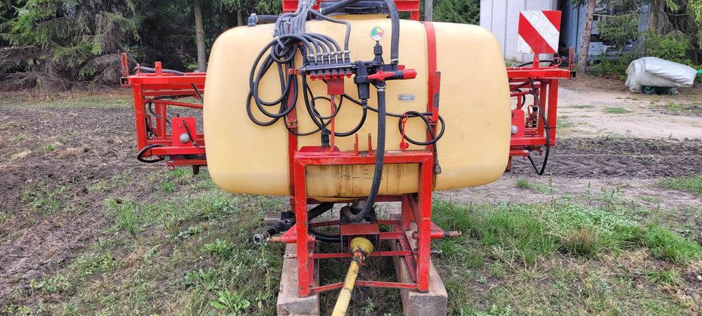 OPRYSKIWACZ RAU 800l, 15m, zawieszany, sterownik