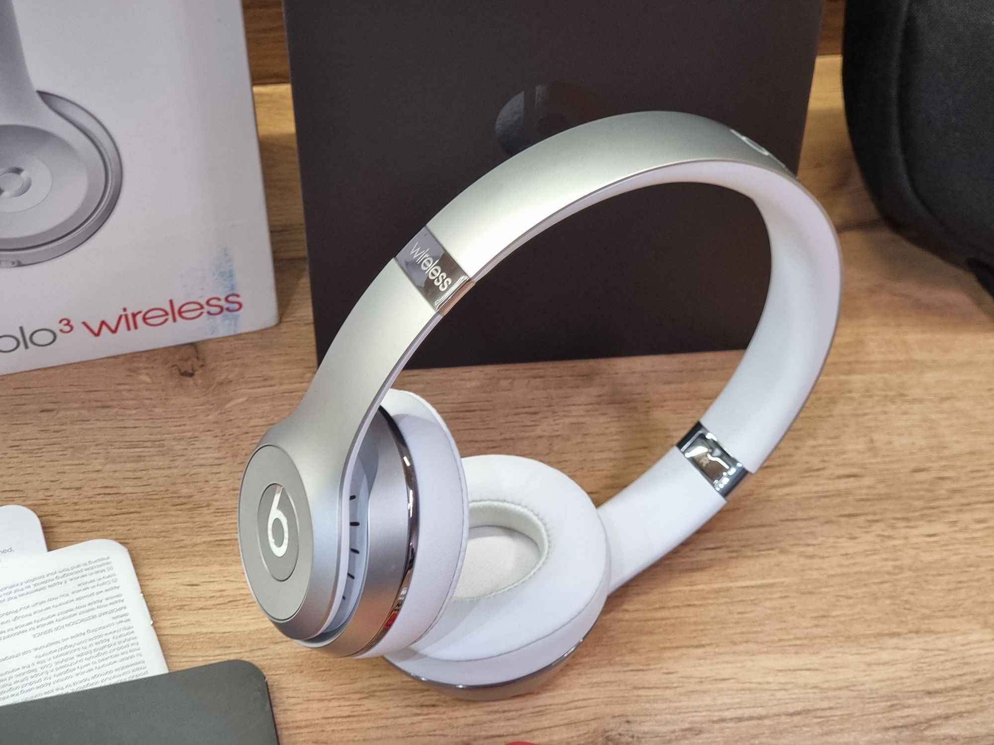 Słuchawki bezprzewodowe Beats by Dr Dre Solo Wireless 3 Silver
