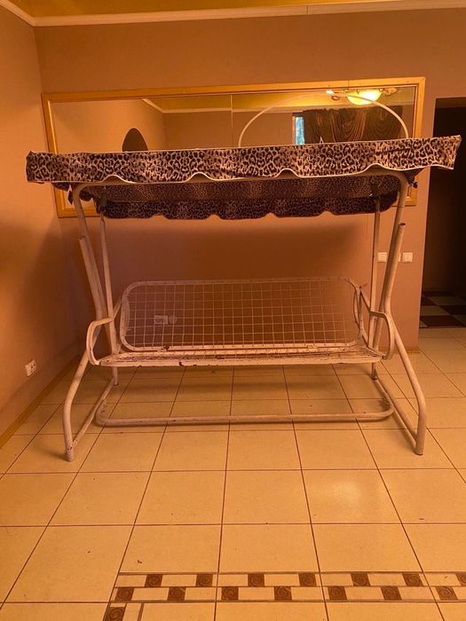 Большая качеля для сада