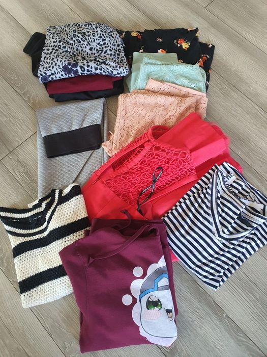 11 szt sukienki bluzy r M paka+gratis
