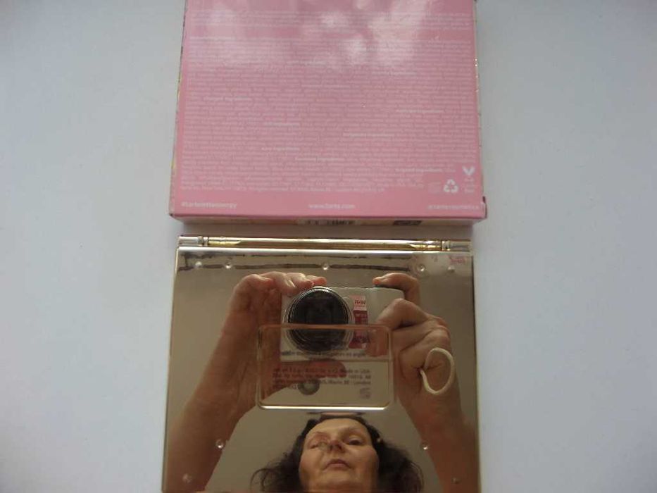 Tarte tartelette piękna paleta cieni