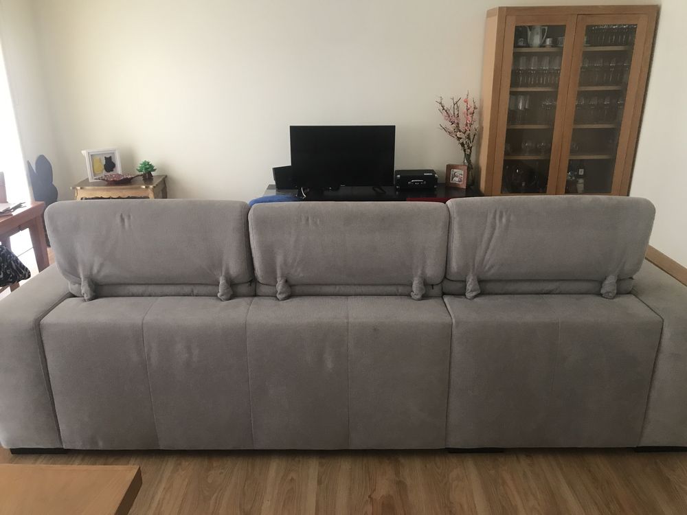 Sofa Gato Preto com 1 ano