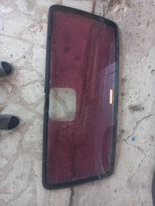 Vw t4 szyba tylnia podgrzewana z tylnej klapy