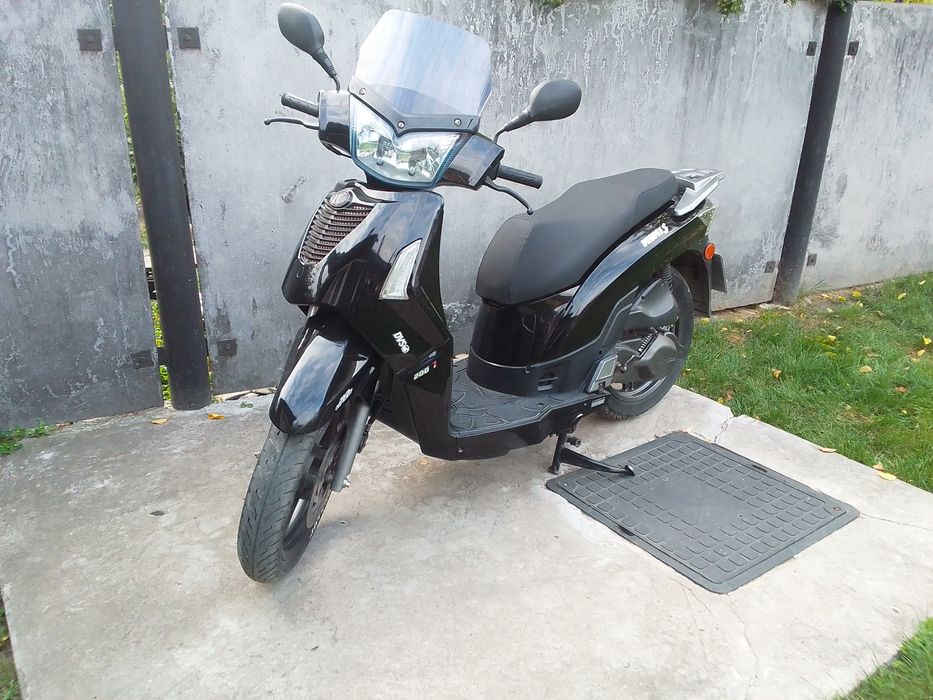 Продам скутер KUMCO 125 інжектор