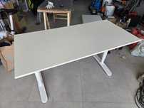 Biurko białe regulowane 140x65 NOWY blat stelaż ikea bekant 11323