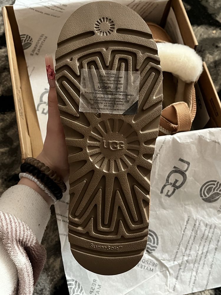Śniegowce Ugg Lowmel