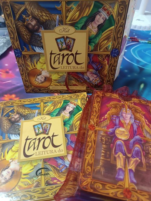 Kit TAROT ( livro e baralho 78 cartas)