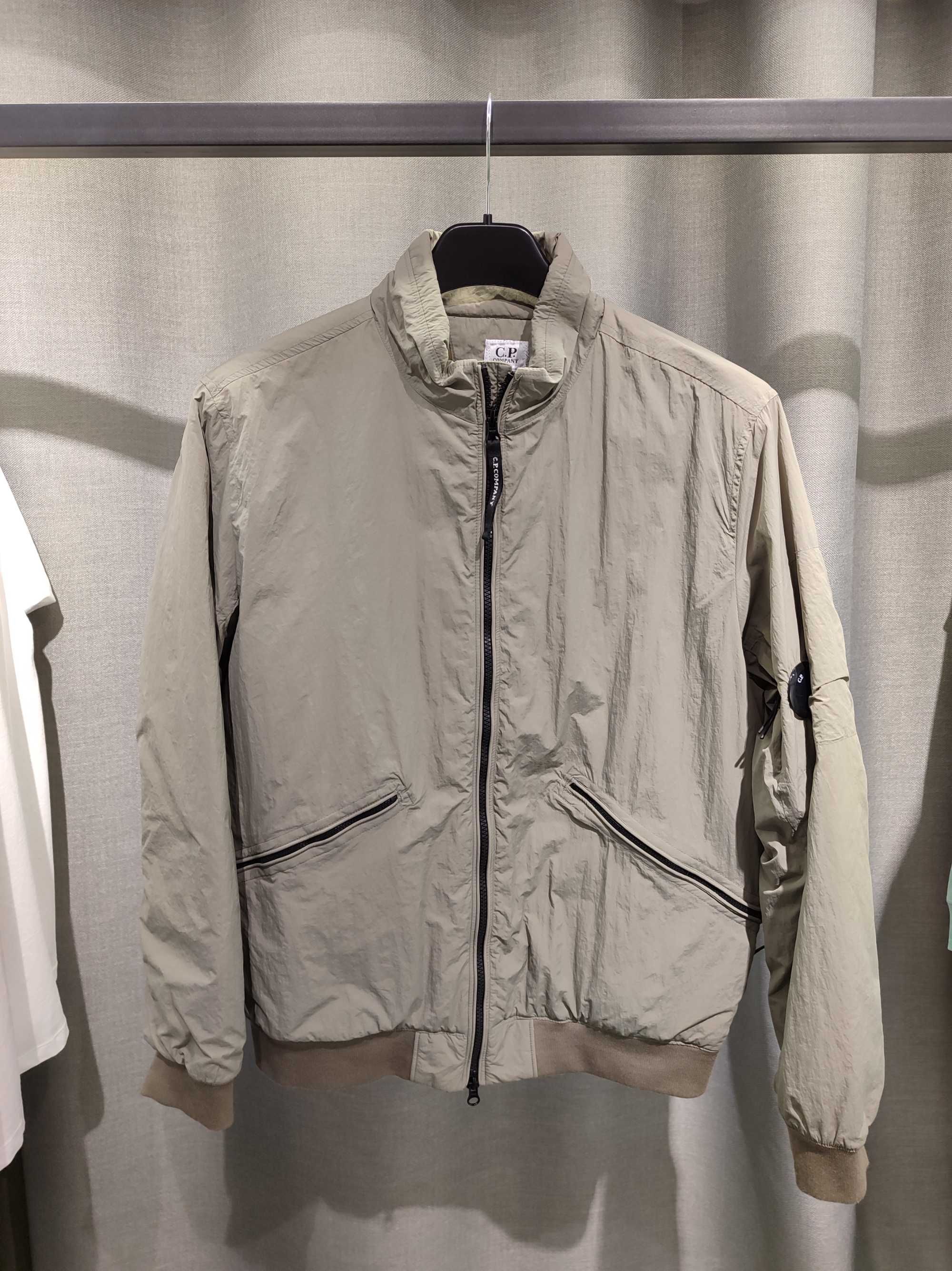 Куртка C.P. COMPANY Chrome-R Jacket Olive