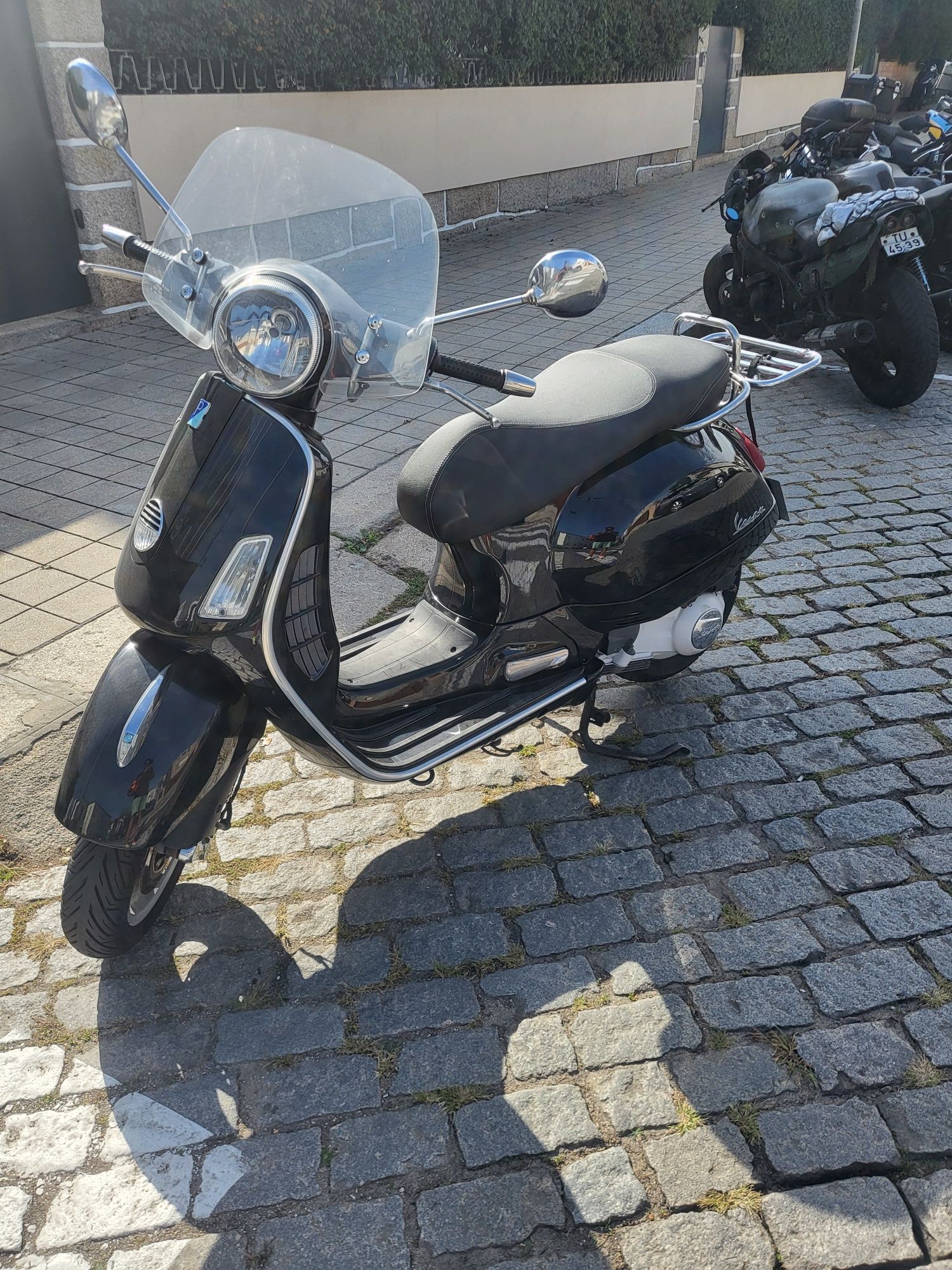 Vespa GTS 250 ie