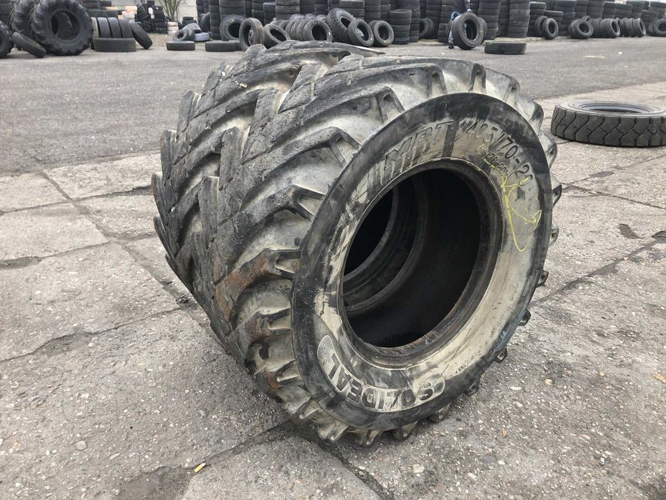 405/70-20 Opony Przemysłowe 80% Bieżnika Solideal 16/70-20