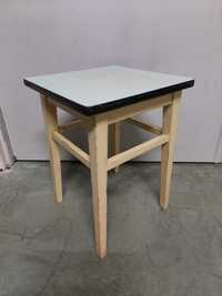 Taboret drewniany prosto z PRL-U.Rok pr.1960