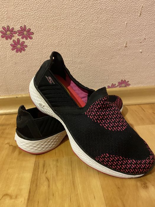 Кроссовки, слипоны Skechers сетка 36 размер