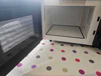 Whirlpool Extra Space MWF 201B – Kuchenka mikrofalowa