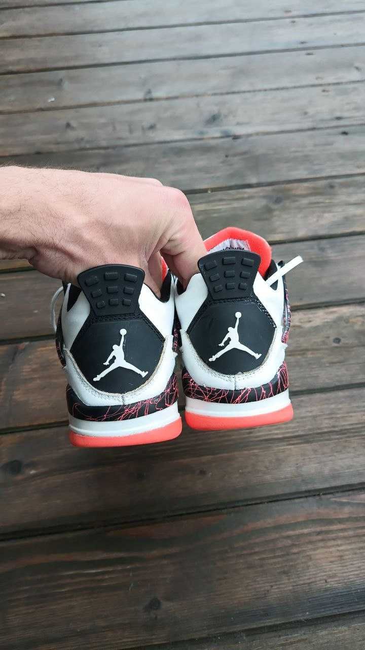 Кросівки - Jordan 4. Кросівки розмір 37.5. Кросівки. Jordan.
