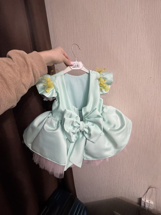 Платья на девочку 2-3 года