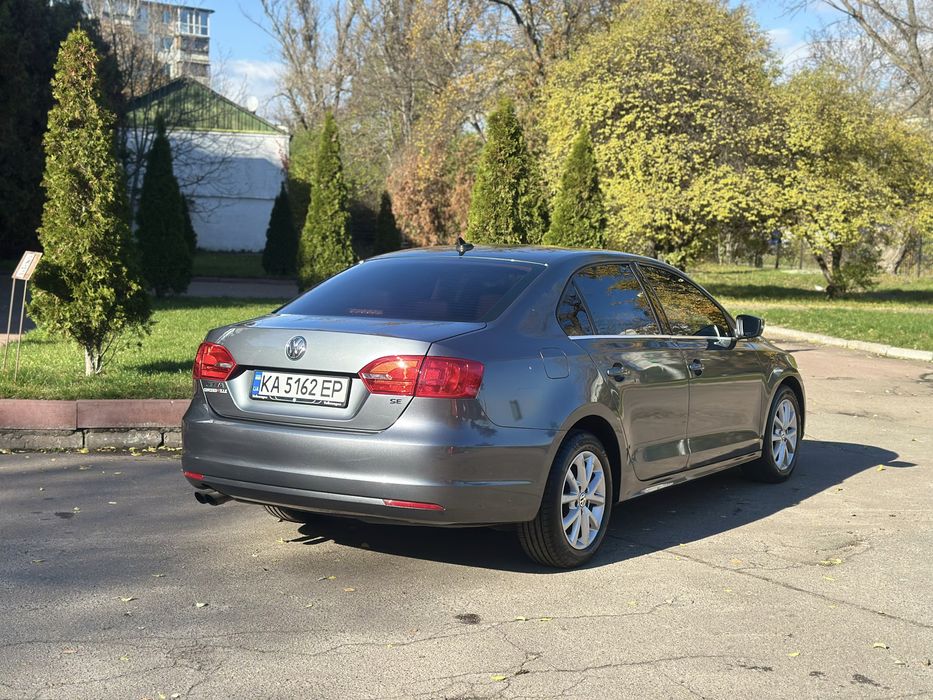 Продам Volkswagen Jetta SE