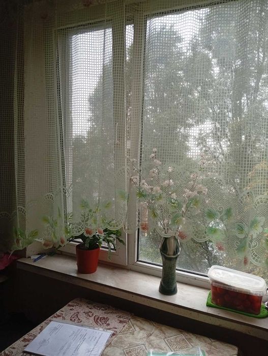 Продам 3-х комн кв, 5/12 метро " Студенческая,- 5 мин ,39500