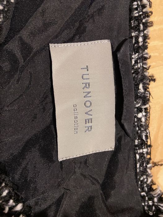 Turnover r 42 damskii żakiet czarny z biała nitką elegancki Vintage we