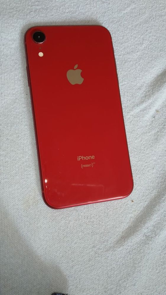 Продаю Iphone XR Б/у