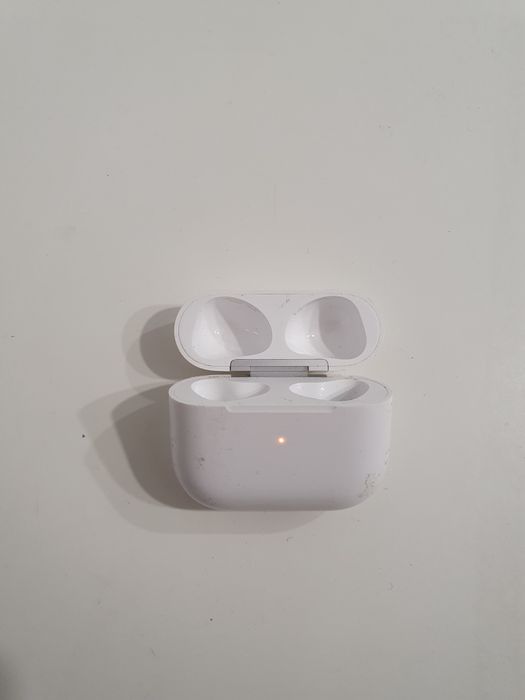 Etui Case Pudełko ładujące do słuchawek AirPods 3 A2566 Apple
