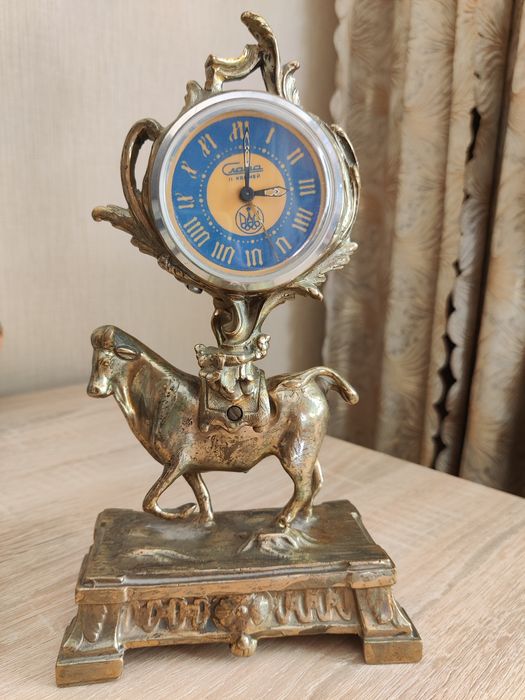 Механические часы, латунь. Именной подарок, есть гравировка.