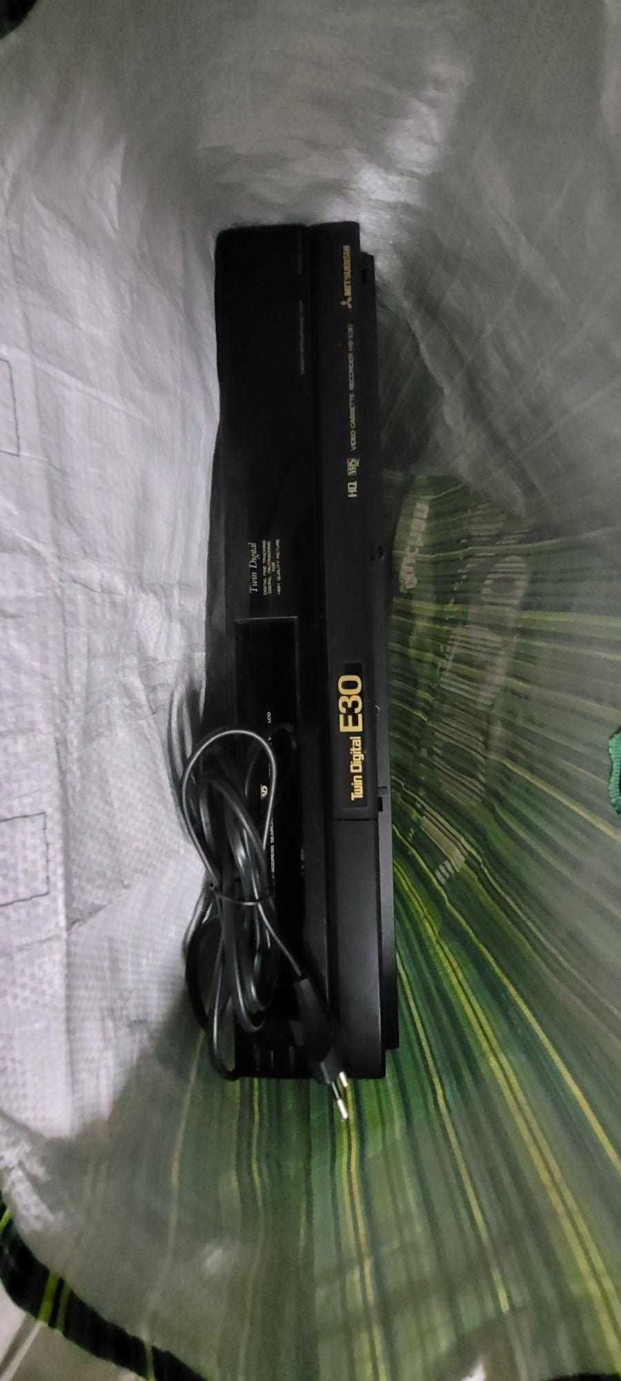VHS Mitsubishi a funcionar