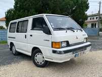 Mitsubishi L300 9 LUGARES