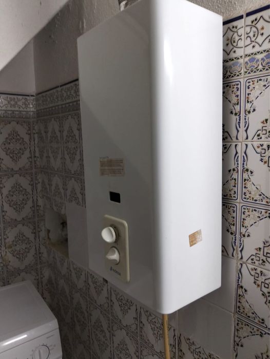 Esquentador em bom estado