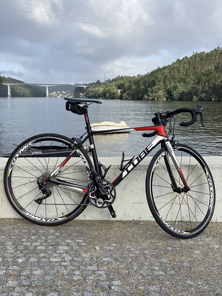 Bicicleta de estrada Cube csl race carbono