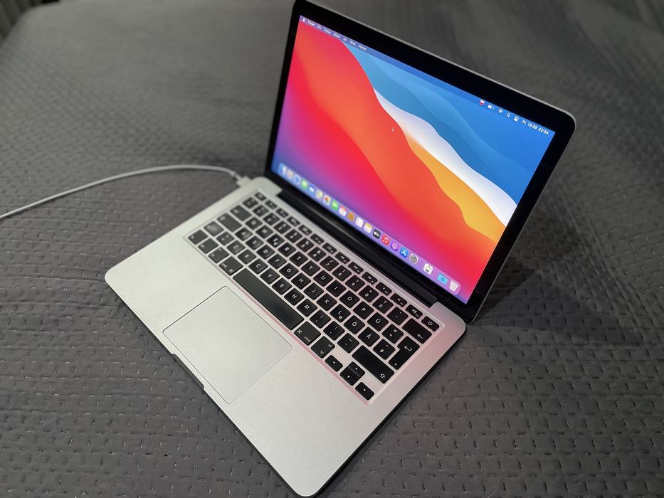 Apple Macbook 13 Pro, 8GB/256GB