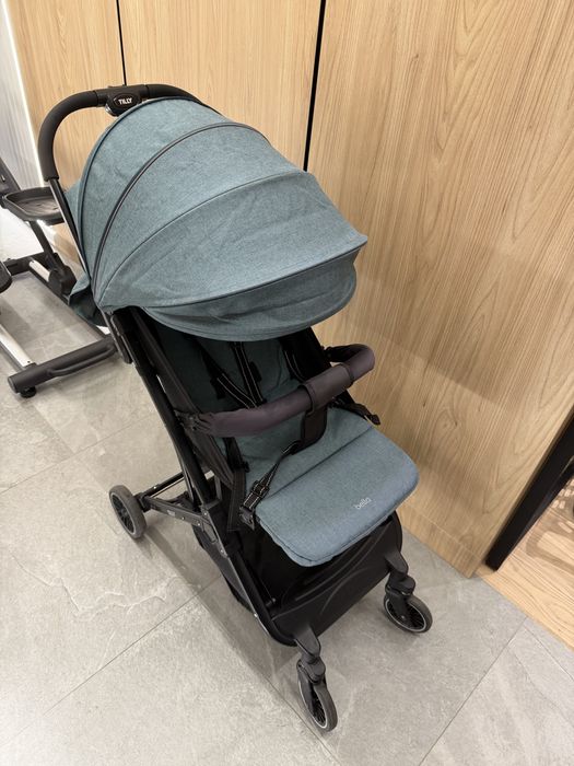 Продам дитячу прогулянкову коляску Baby Tilly