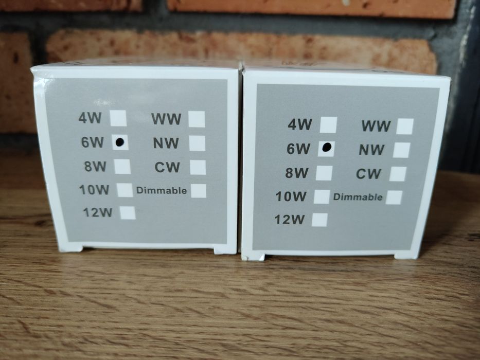 Czerwona  żarówka LED E27 6W przeźroczyste 2 sztuki
