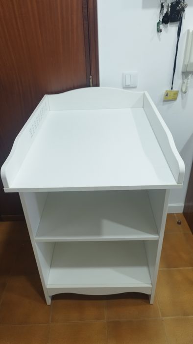 Trocador/estante e Muda-Frauldas