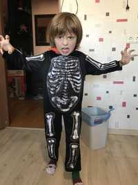 Новорічний костюм скелета