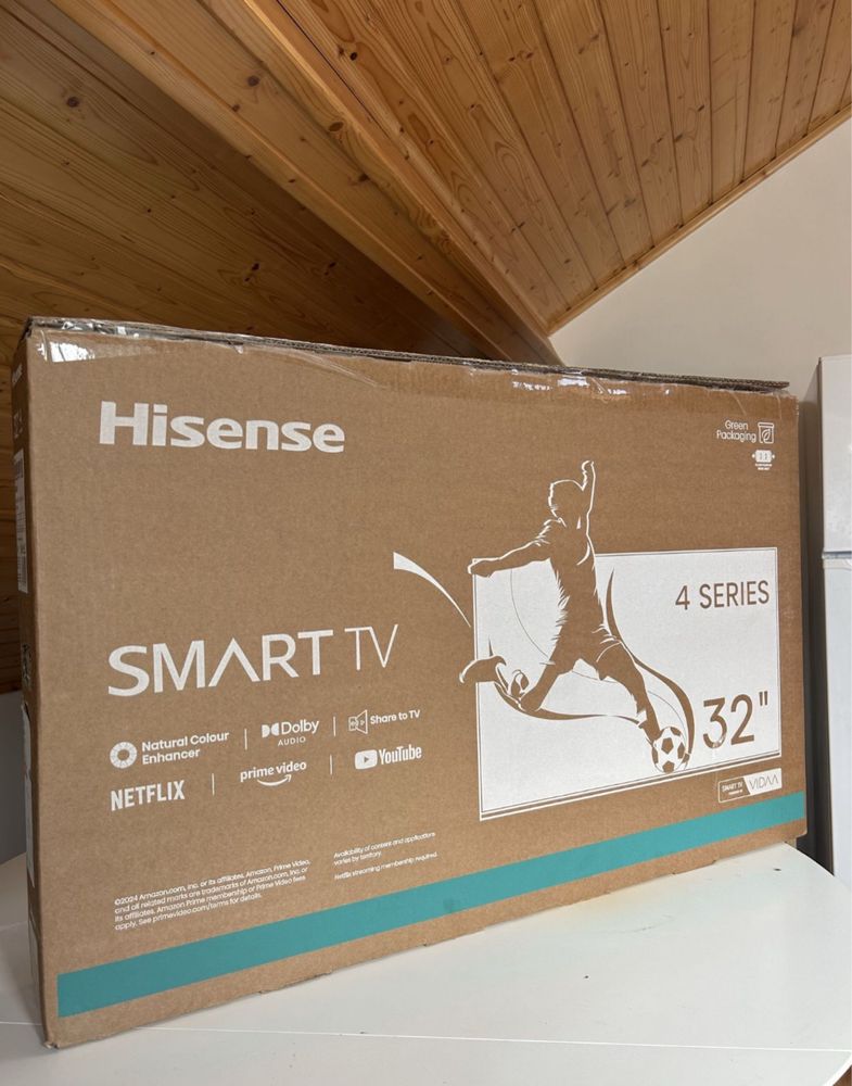TV 32' Hisense com caixa