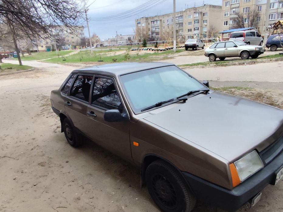 Продам ваз 21099