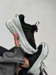 Кросівки Nike Zoom Vomero Roam «Black Light Silver”